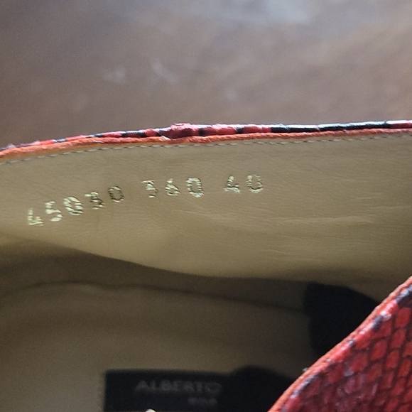 NWT 100% Leather ankle booties women's snakeskin Italy Designer Boots Shoes Red - Picture 10 of 12